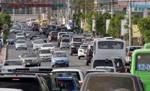 Үйл ажиллагаа нь зөвшөөрөгдсөн байгууллагын ажилтнуудыг нийтийн тээврээр зорчуулах ХУВААРЬ