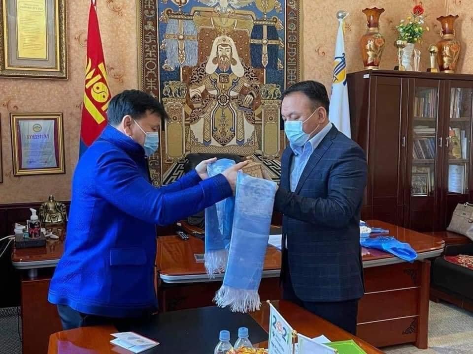 Албан тушаалд тохирохгүй гэх дүгнэлттэй МУГЖ Т.Батсайхан Өмнөговь аймгийн театрын дарга боллоо