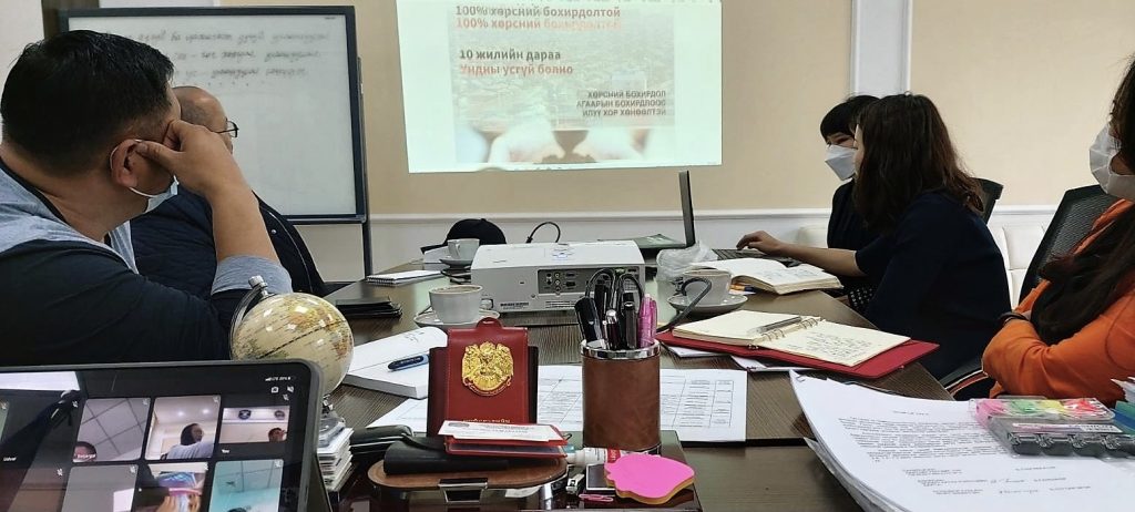 Гарааны “Биоариус” компанийн био бэлдмэлийг нэвтрүүлэхээр боллоо