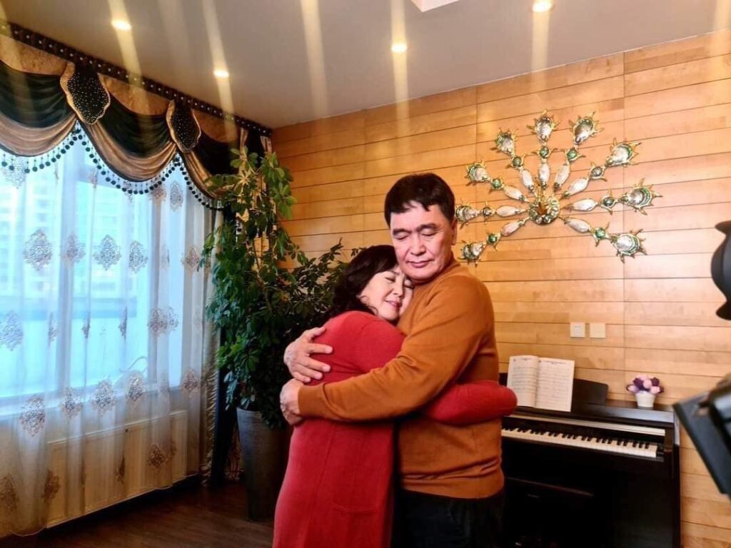 Бөх болох гэж байсан “Хасар” Б.Жаргалсайхан Ардын жүжигчин болно