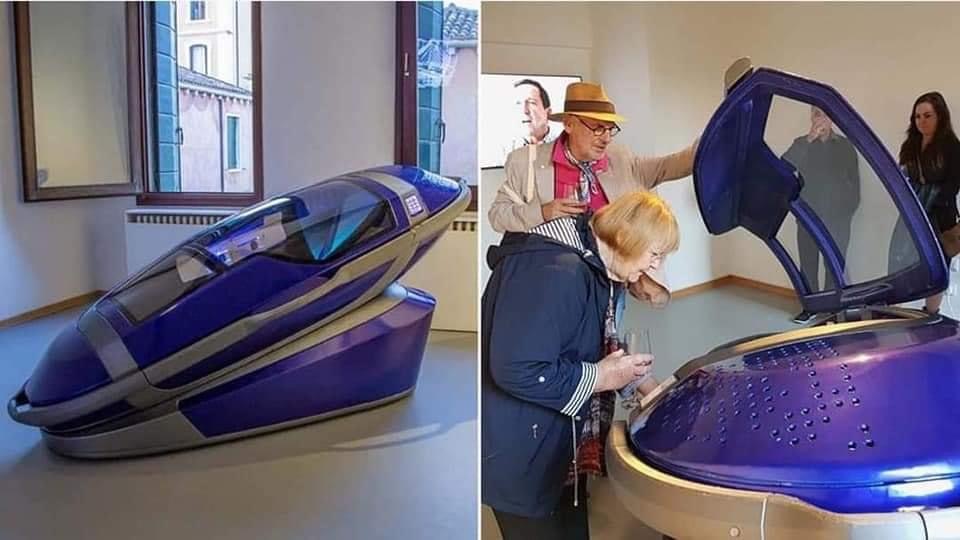 Австрали доктор АМИА ХОРЛОХ МАШИН бүтээжээ
