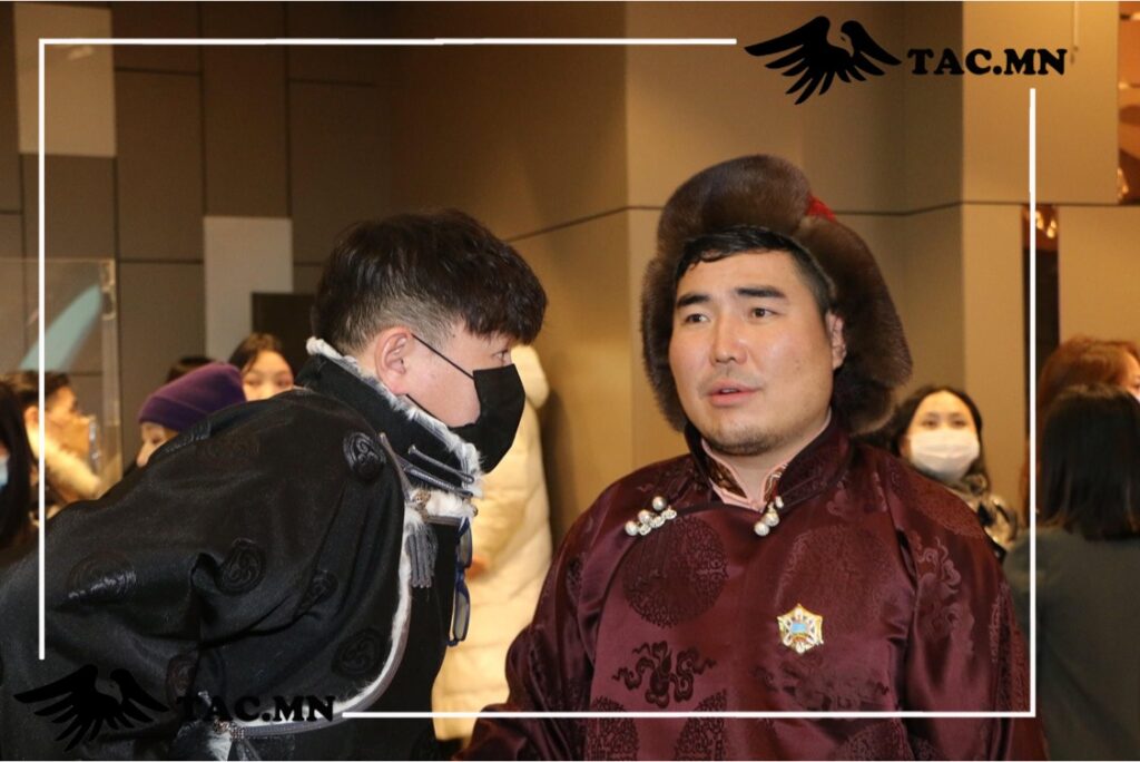 Г.Алтаншагай “Алтангадас”-аа гайхуулж явна