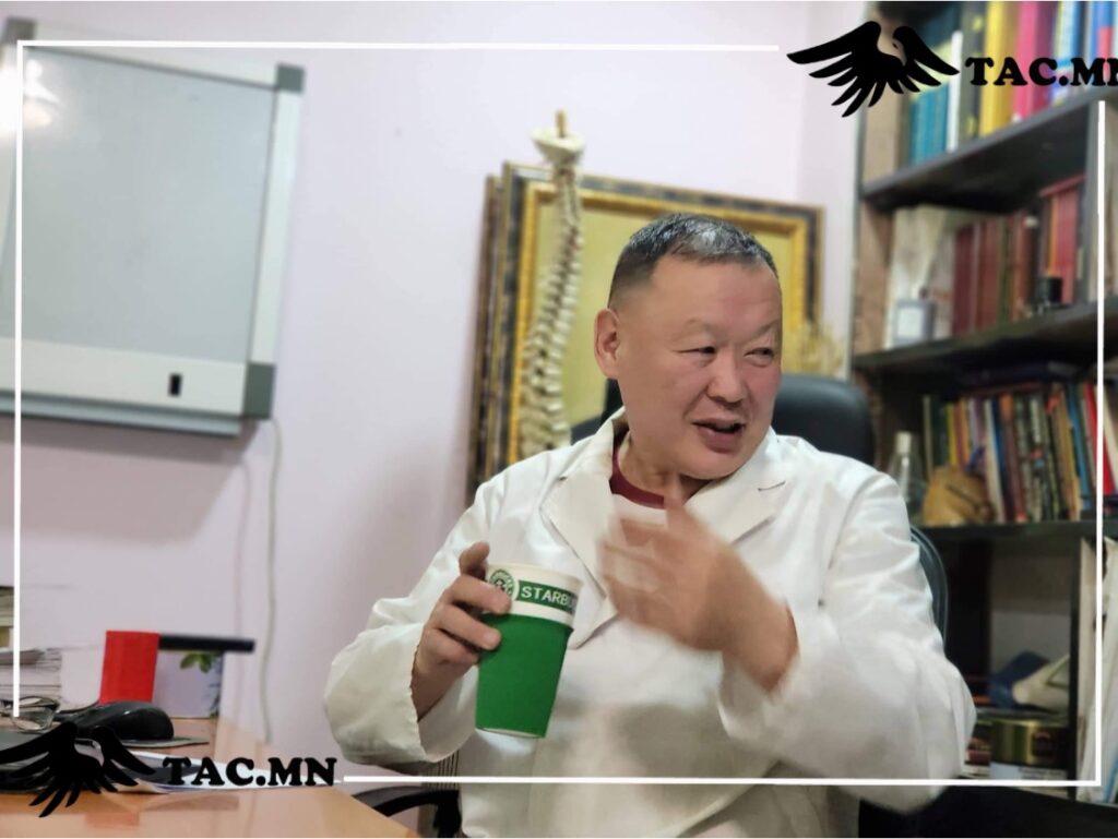 “Сэтгэшгүй” эмнэлгийн С.Хүрэлбаатар тураад залуужжээ