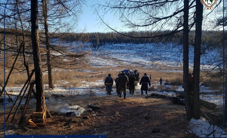 Хилчид хууль бусаар самар түүж байсан 11 иргэнийг илрүүлжээ