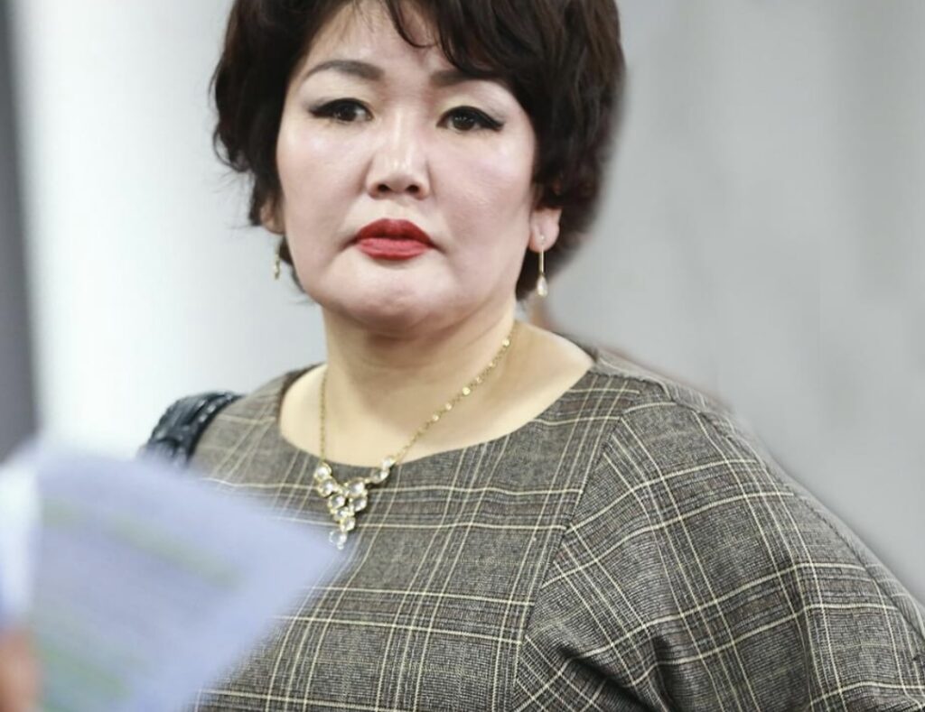 Ц.Хулангийн шүүх хурал хойшиллоо