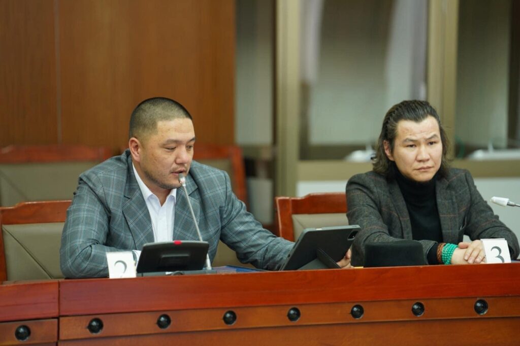 Наадмын нээлт, хаалт, Төрийн хүндэтгэлийн концертыг “Скин энтертайнмент”-ын найруулагч Б.Анар найруулна