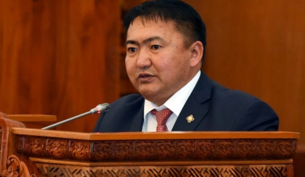 “Монголын төмөр зам” ТӨХК-ийн гүйцэтгэх захирлаар ажиллаж байсан УИХ-ын гишүүн асан О.Батнасангийн хэрэг прокурорт шилжлээ