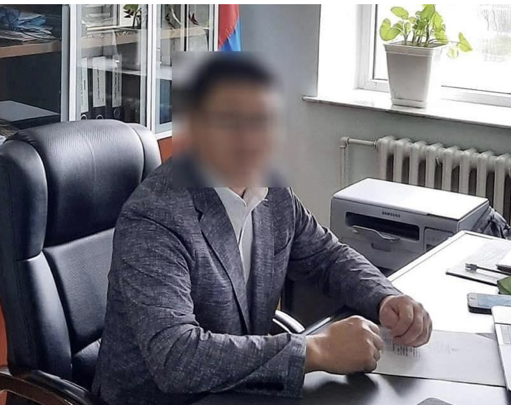 Сэлэнгэ аймгийн Мандал сумын орлогч дарга хүчингийн хэргээ хүлээн зөвшөөрчээ
