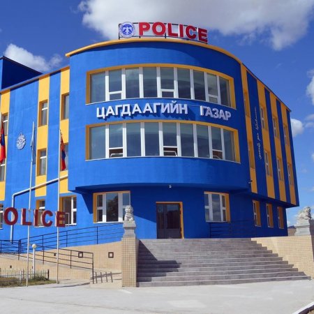 Хуурамч баримт бүрдүүлсэн, хахууль авсан цагдаа нарын хэрэг прокурорт шилжлээ