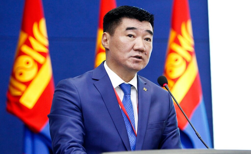 С.Бямбацогт: Орон нутгийн нислэгээс МИАТ ашиг олохгүй, алдагдал хүлээхгүй