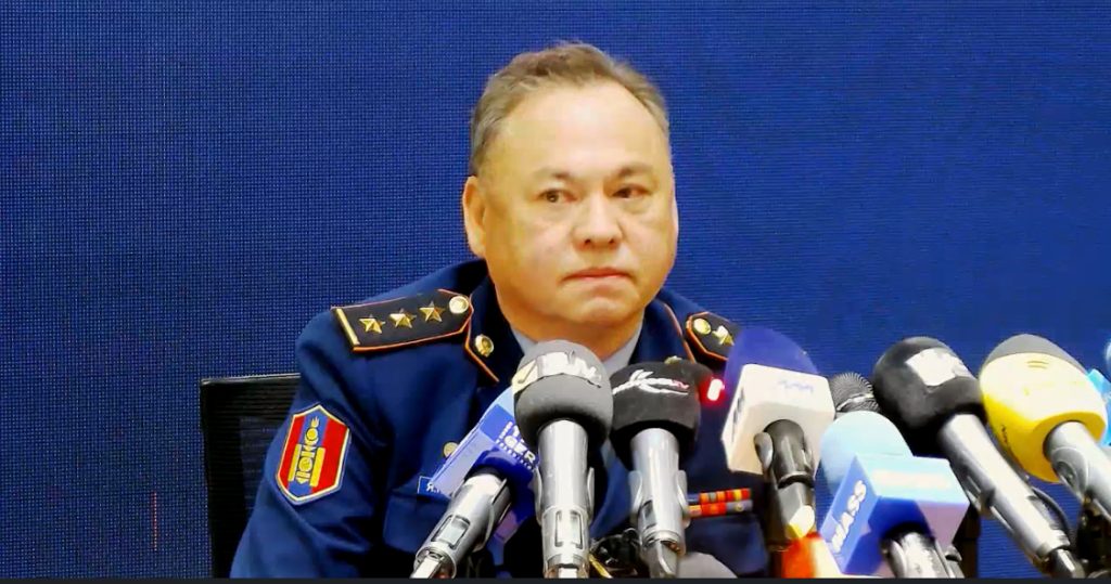 Я.Гантөмөр: Энэ жил улсын төсвийн ₮15 тэрбумаар тусгай зориулалтын хувцас хэрэглэл, тоног төхөөрөмж авна