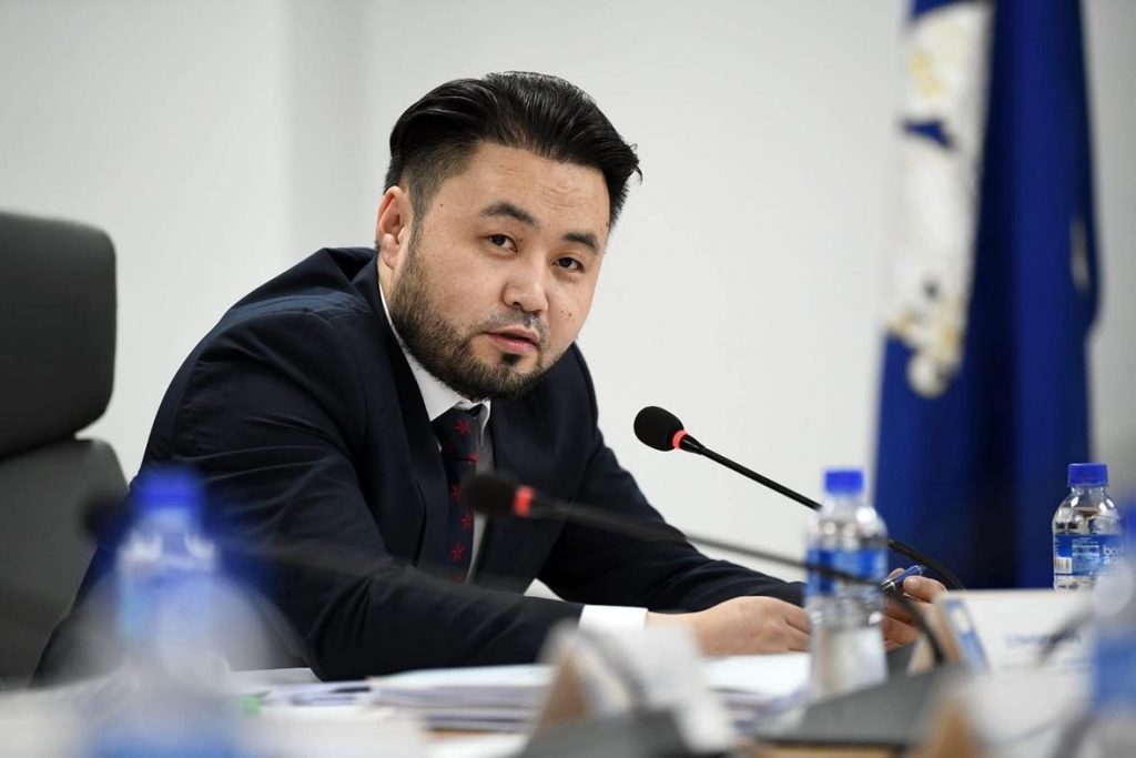НИТХ төлөөлөгч Б.Сэргэлэнбатар ГУРВАН ДАВХАР ДЭЭЛТЭЙ