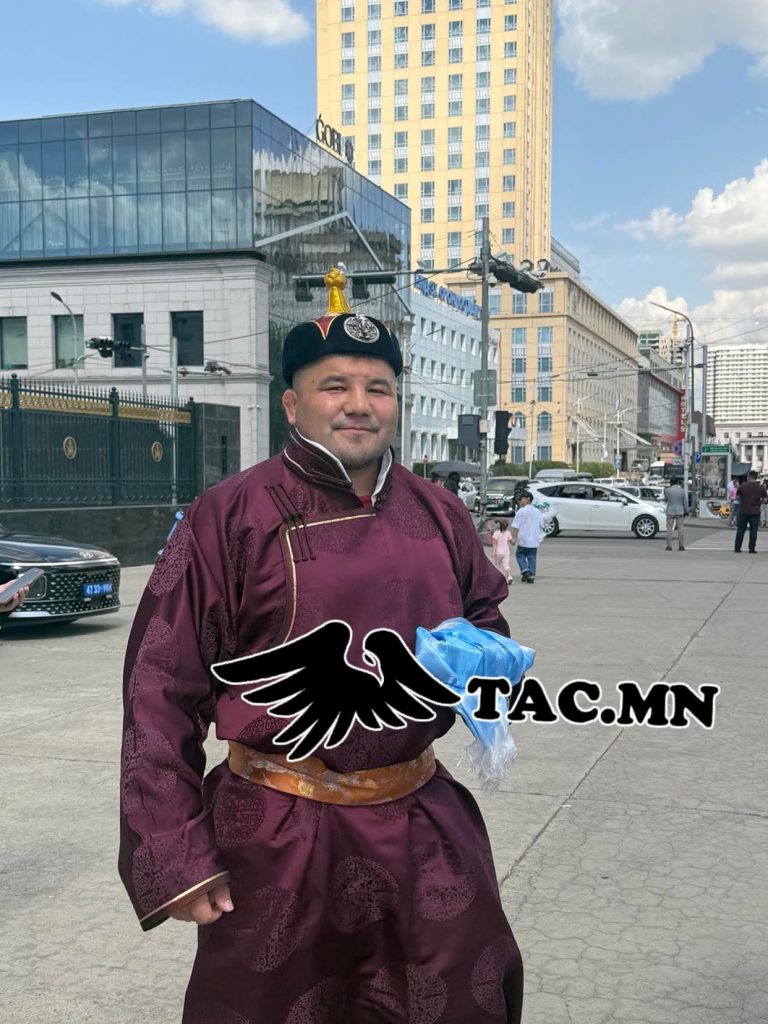 Улсын заан Б.Серик манай дуранд