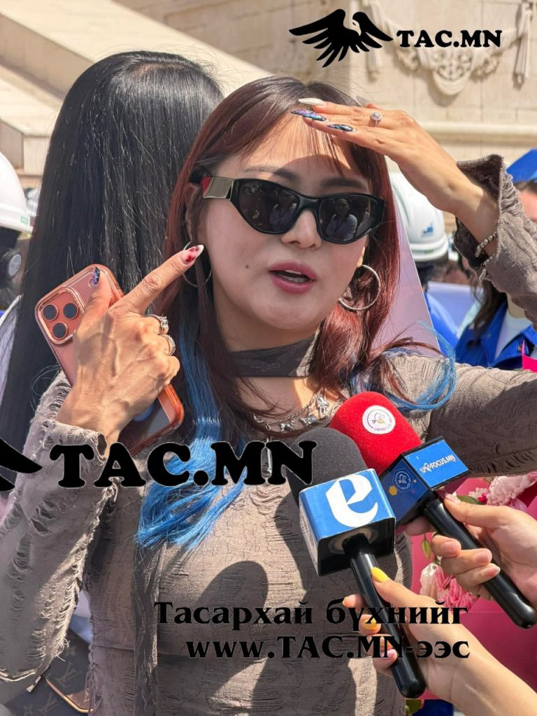 Дуучин С.Сэрчмаа үргэлж залуу төрхөөрөө