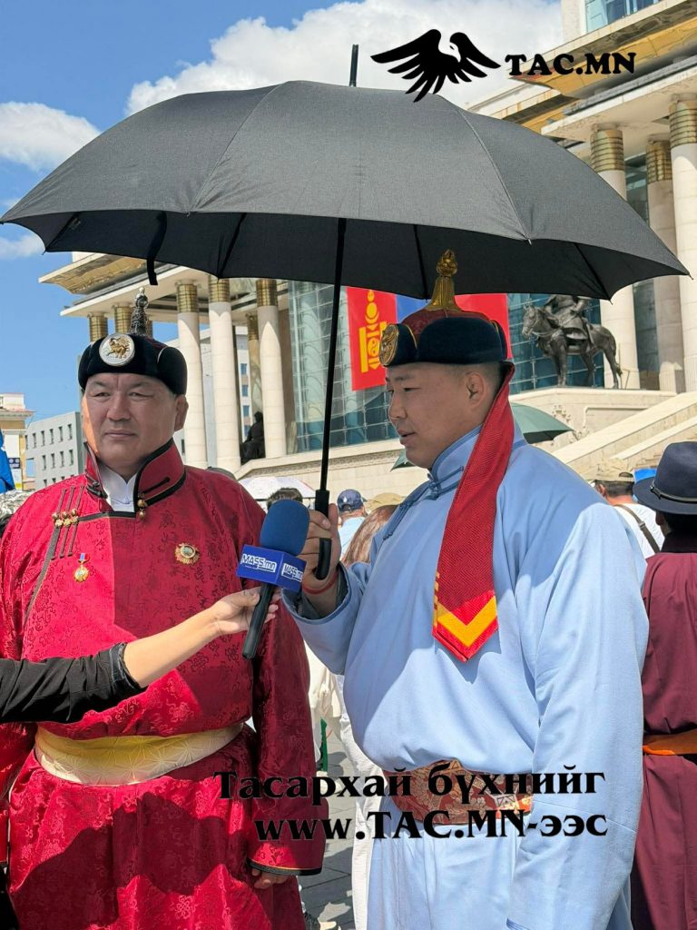 Улсын аварга О.Хангай манай дуранд